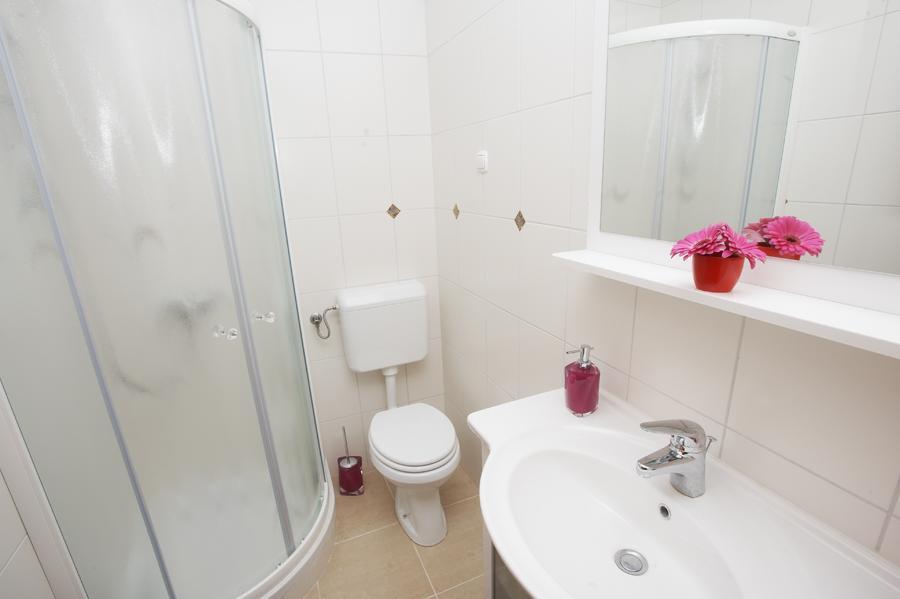 Prenocisca Angelin Hram, Tiny Apartments Markovec Exteriér fotografie