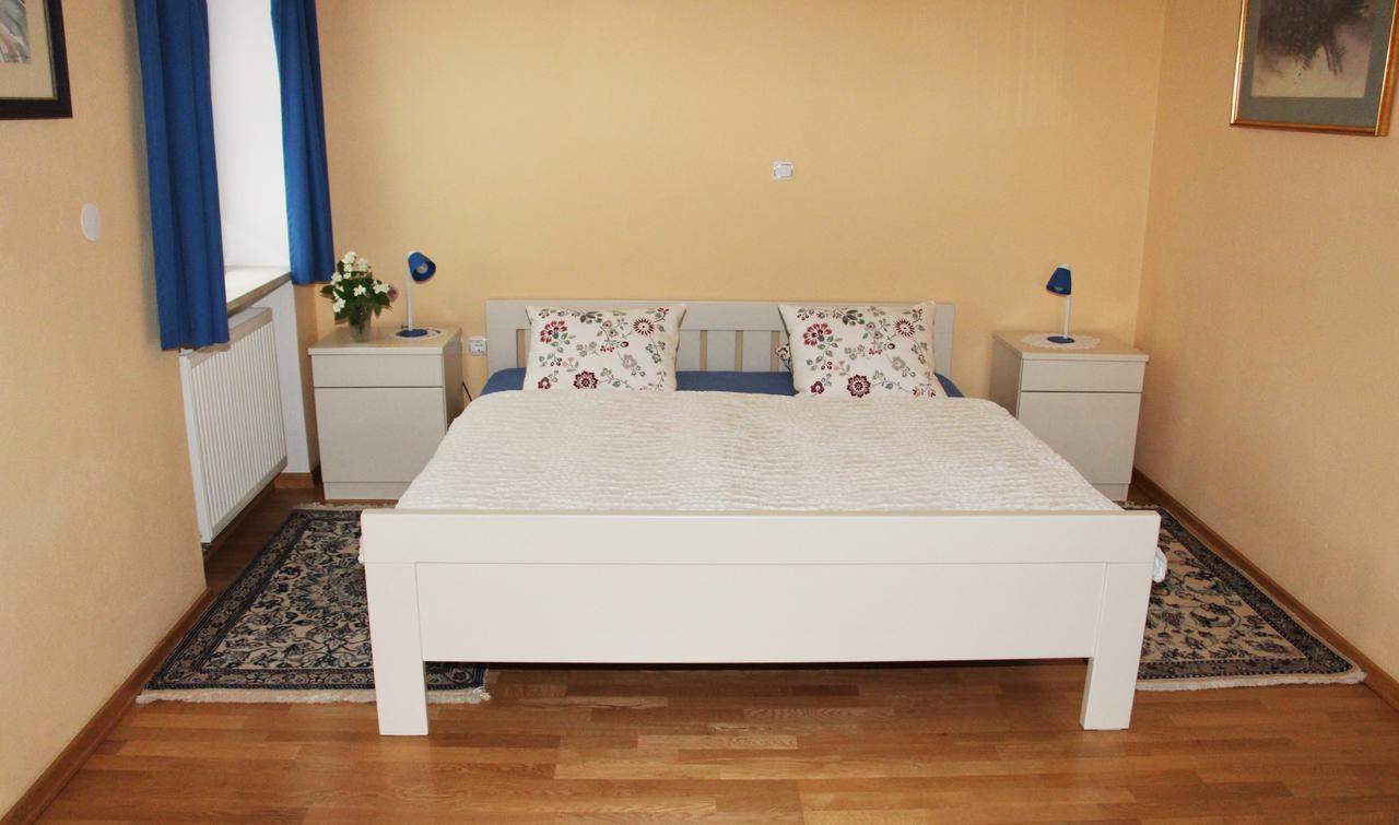 Prenocisca Angelin Hram, Tiny Apartments Markovec Exteriér fotografie